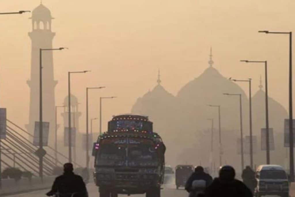 Pakistan pioggia artificiale.jpg
