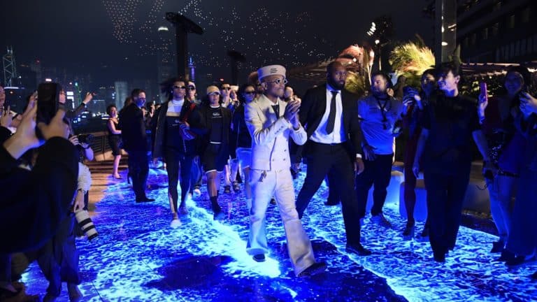 Pharrell Williams stupisce con.jpg