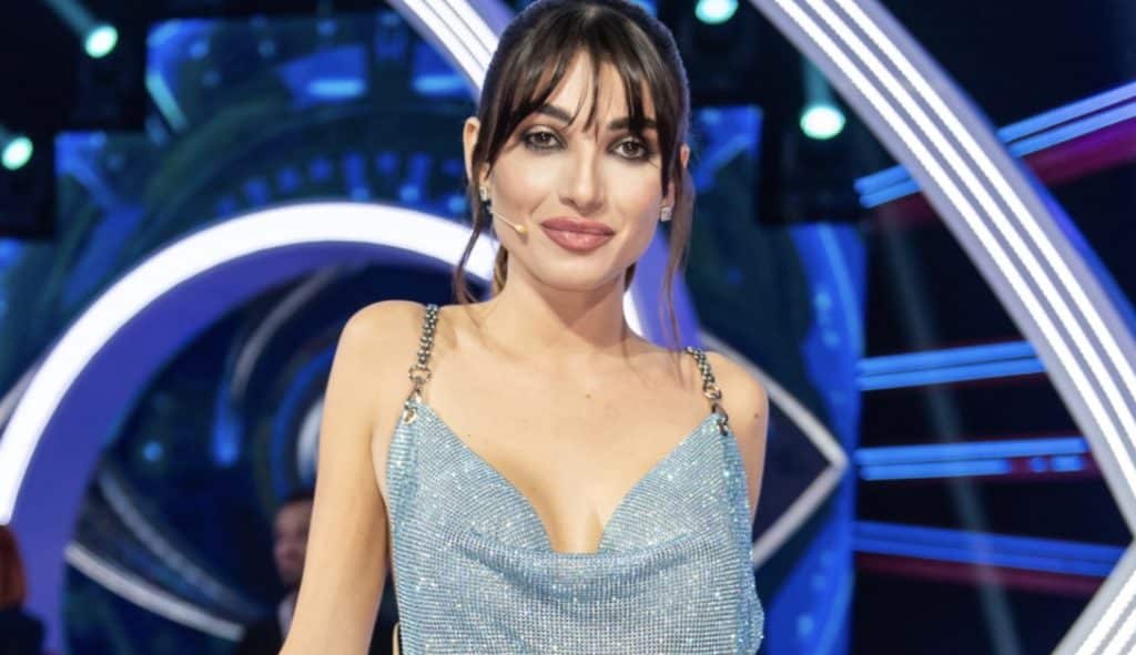 Rebecca Staffelli denuncia tra.jpg