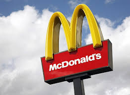 Rissa violenta al McDonalds d.jpg