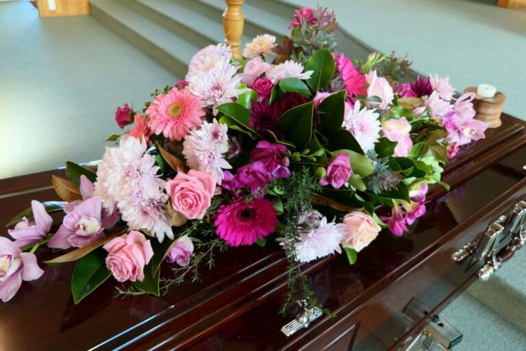 SH bara con fiori morte lutto 768x512.jpg