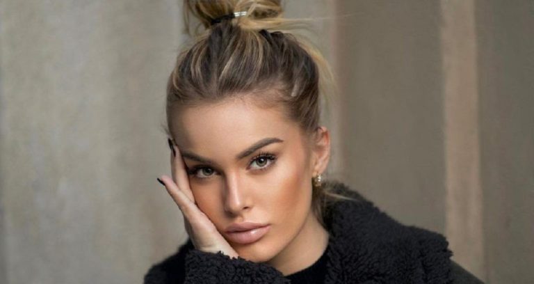 Sophie Codegoni concorrente d.jpg