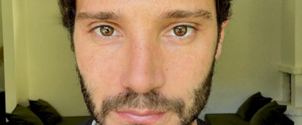 Stefano De Martino Addio alla.jpg