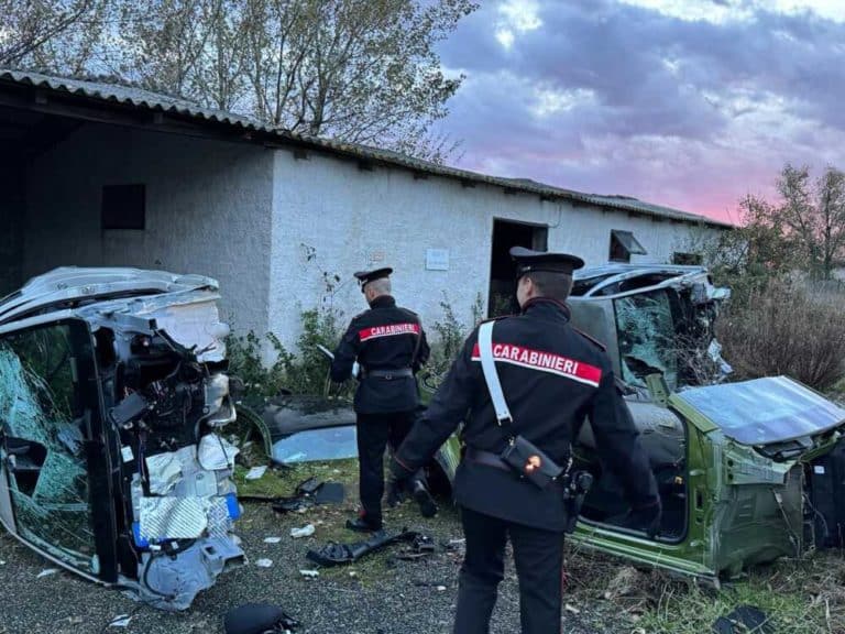 TIVOLI Riciclaggio auto rubate 1.jpg