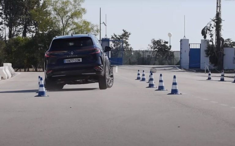 Test alce Renault Espace E tech 1024x634.jpg