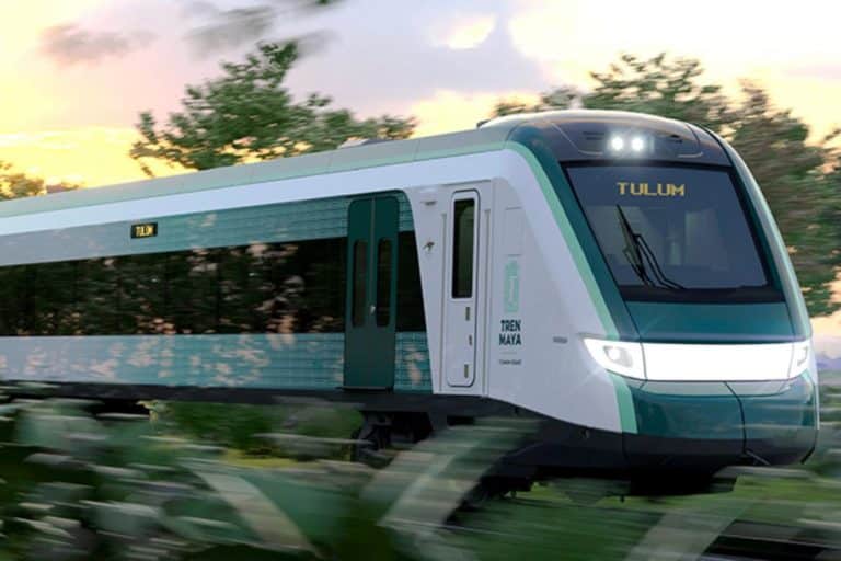 Treno Maya.jpg