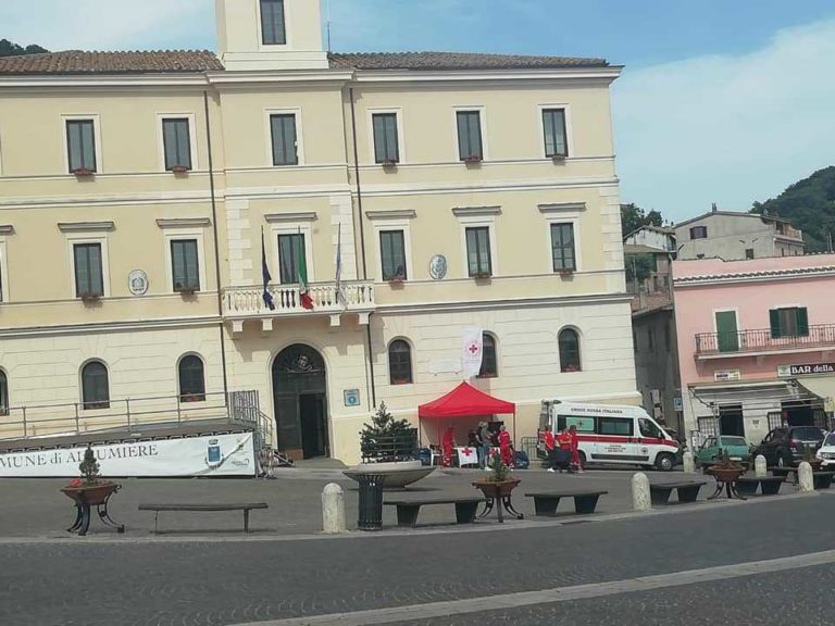 ambulanza allumiere 1.jpg