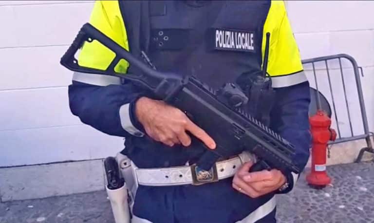 armi polizia locale municipale armamento 1.jpg