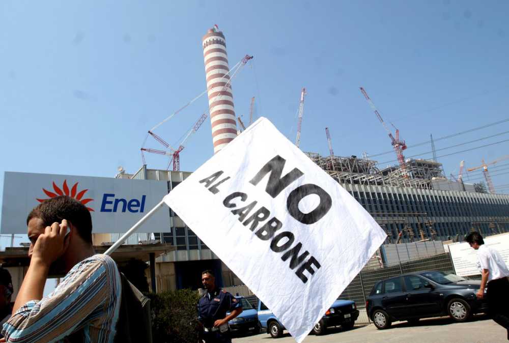 centrale enel civitavecchia torre nord tvn.jpg