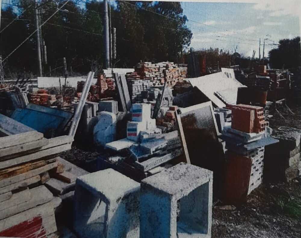 discarica abusiva fiumicino 2.jpg