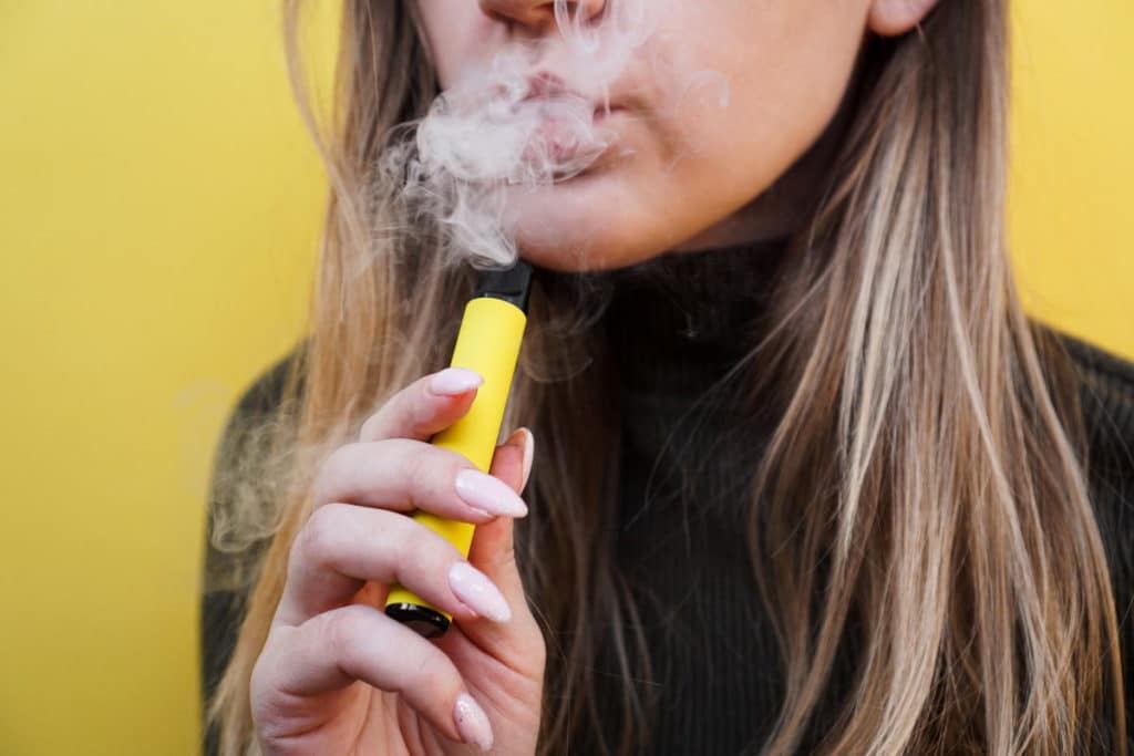 e cig monouso.jpg