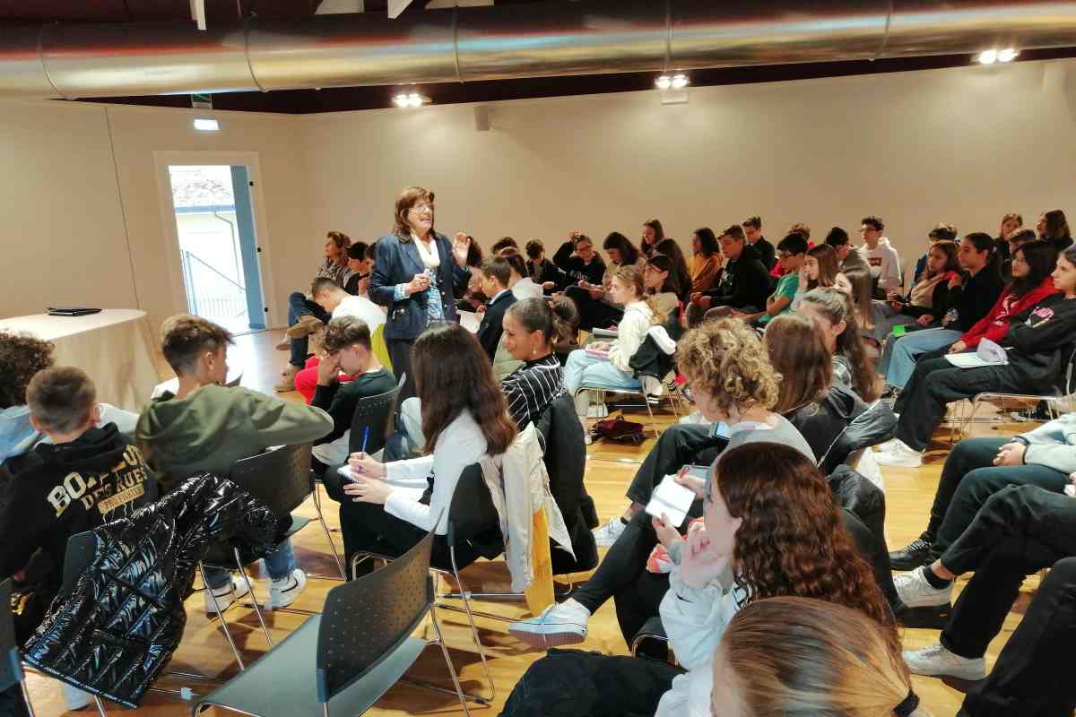 La lotta all’inquinamento da PFAS (ri)parte dai ragazzi delle scuole del Veneto 1 educazione PFAS.jpg