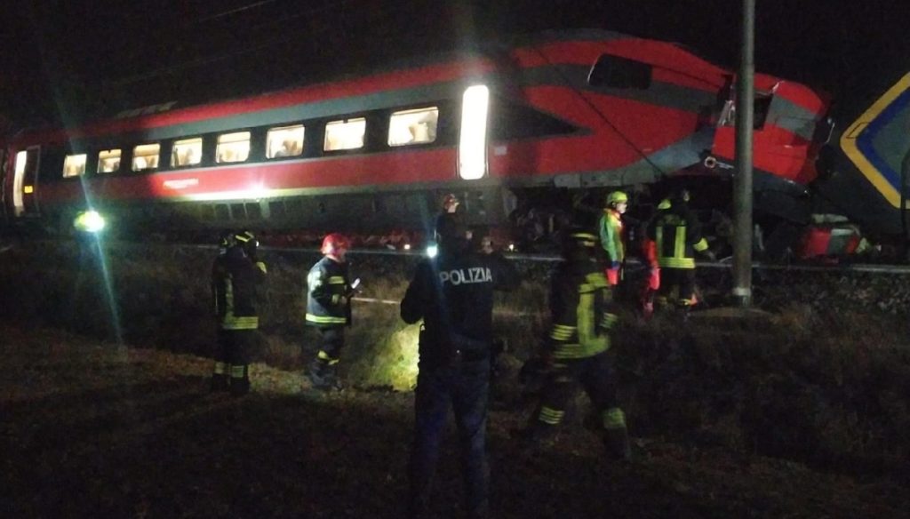 faenza scontro treni 2 avvisatore.it .jpg