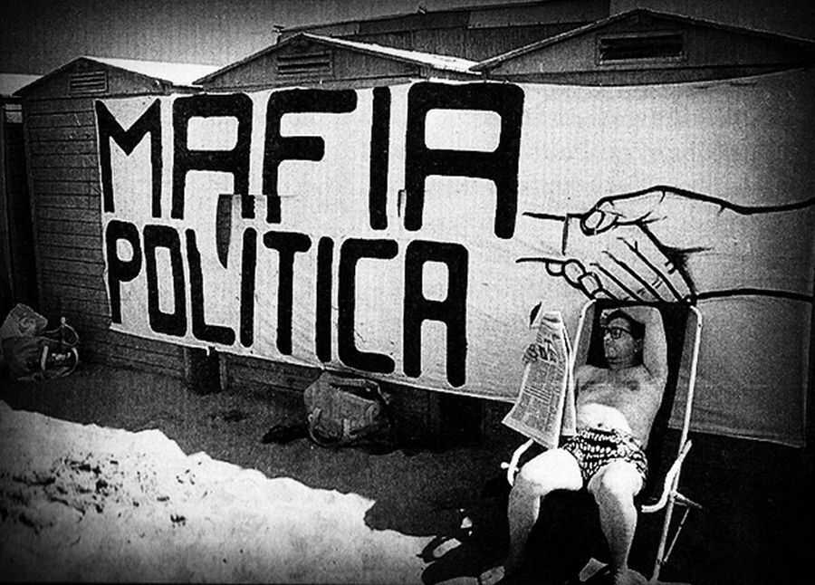 Il Paese che Vorrei: “Nel litorale a Nord di Roma, la mafia c’è” 1 mafia politica.jpg