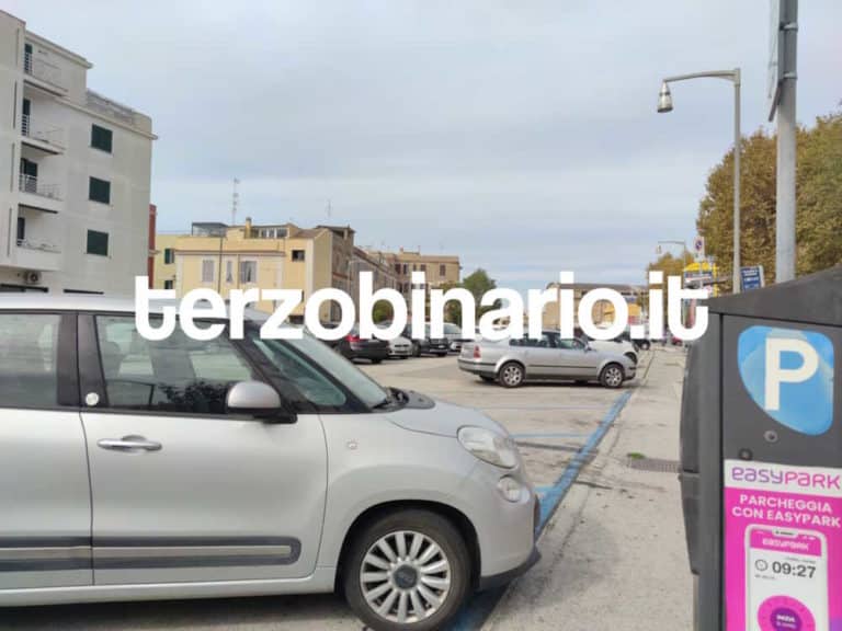 parcheggio parcometro trincea ferroviaria civitavecchia 11.jpg