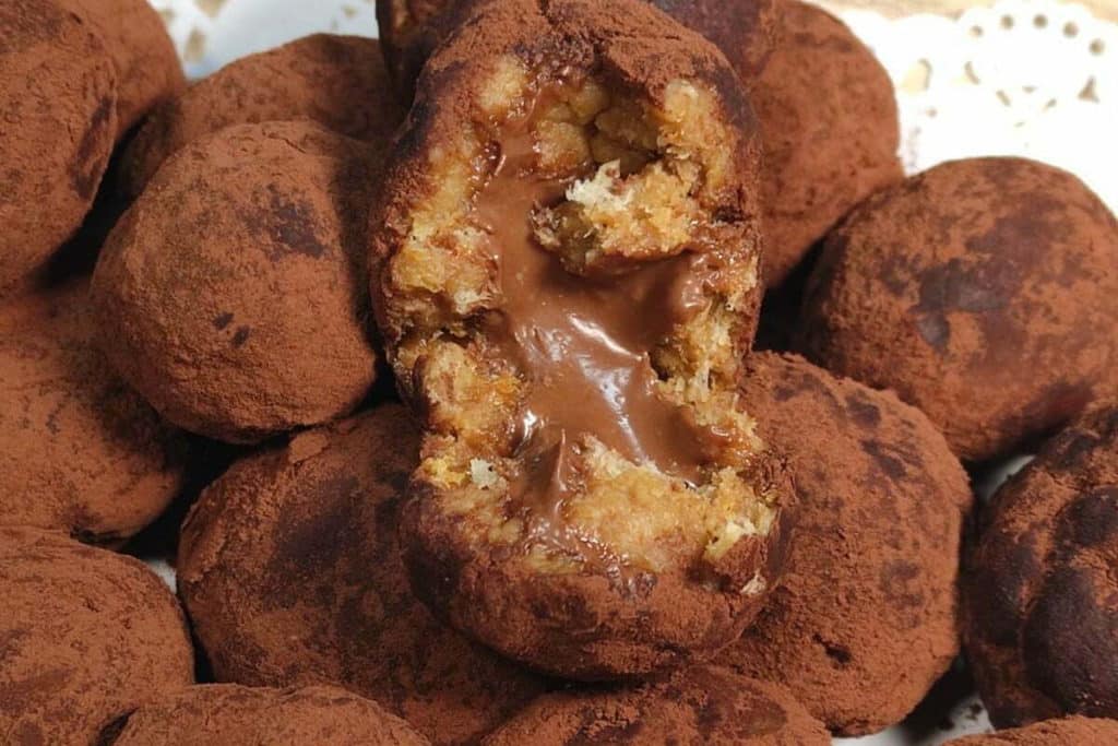 tartufini al cioccolato pane e mortadella.jpg