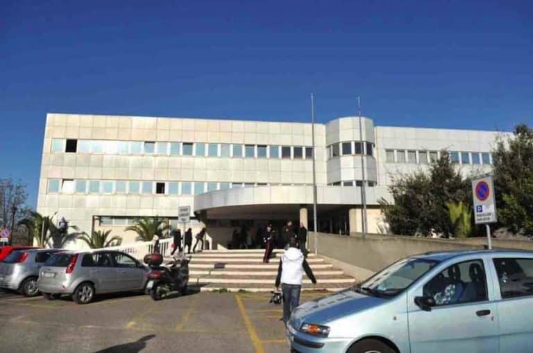 tribunale civitavecchia.jpg