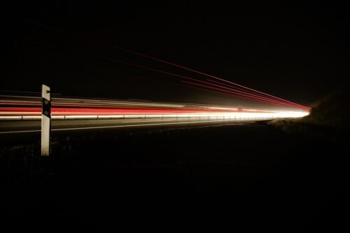 velocita della luce 500x333.jpg