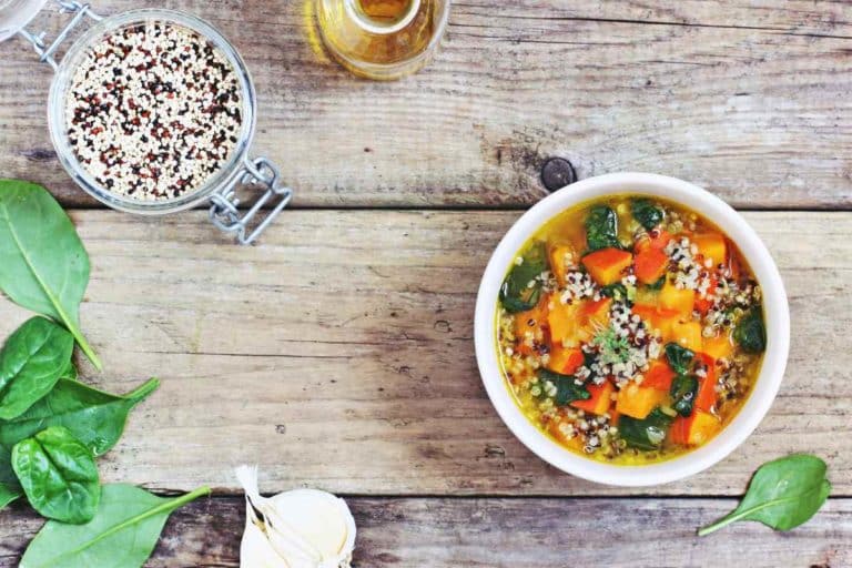 zuppa di quinoa zucca e spinaci.jpg