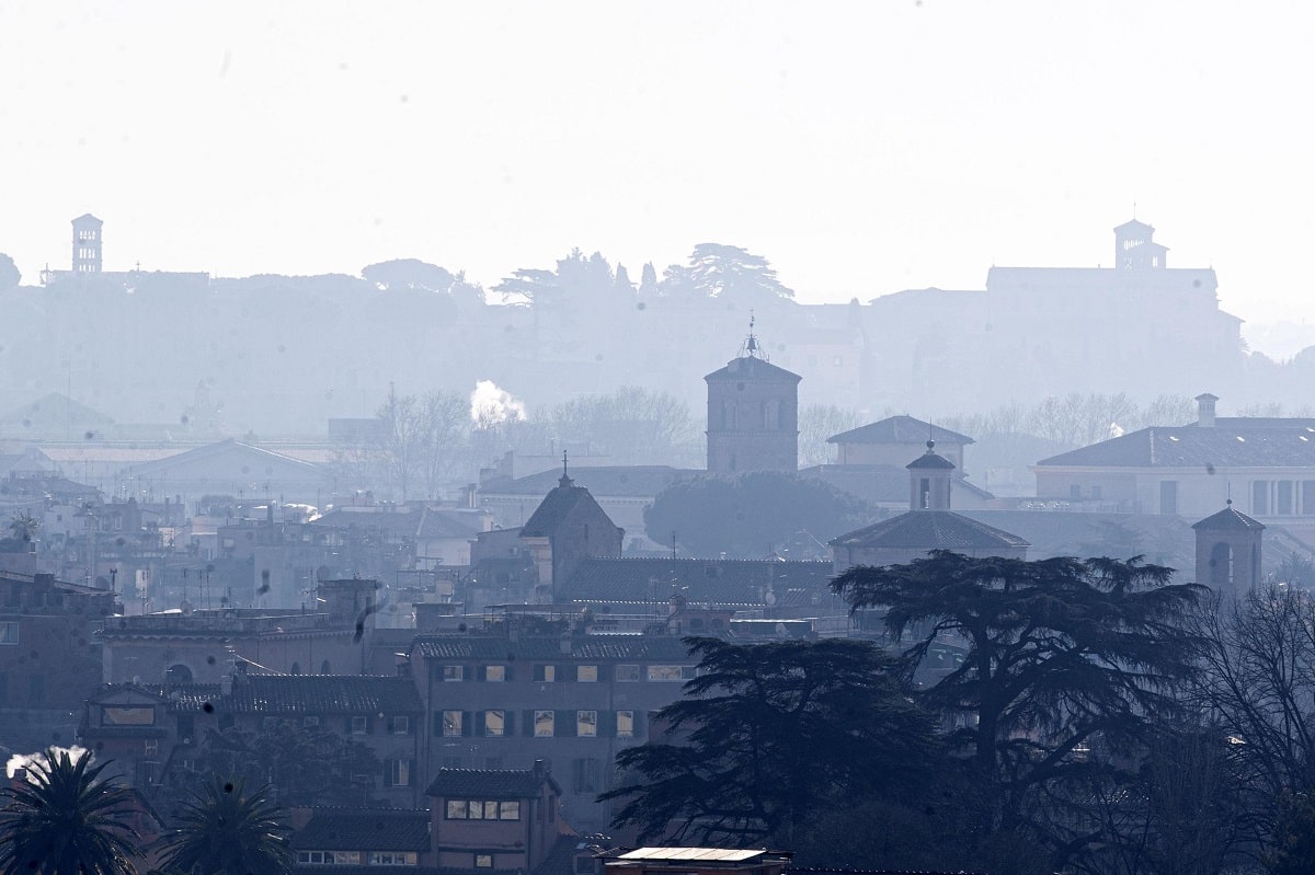 Allarme smog a Roma: rischio superamento valori limite inquinanti! 1 Allarme smog a Roma rischio s.jpg