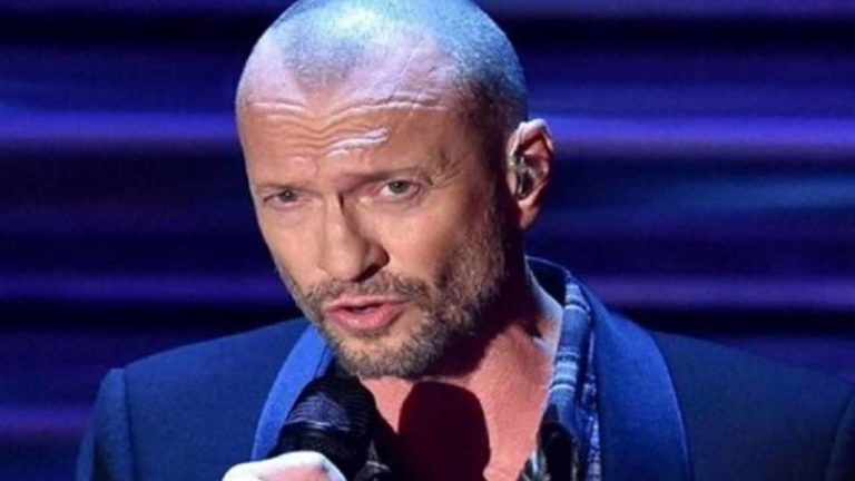 Biagio Antonacci dal militare.jpg
