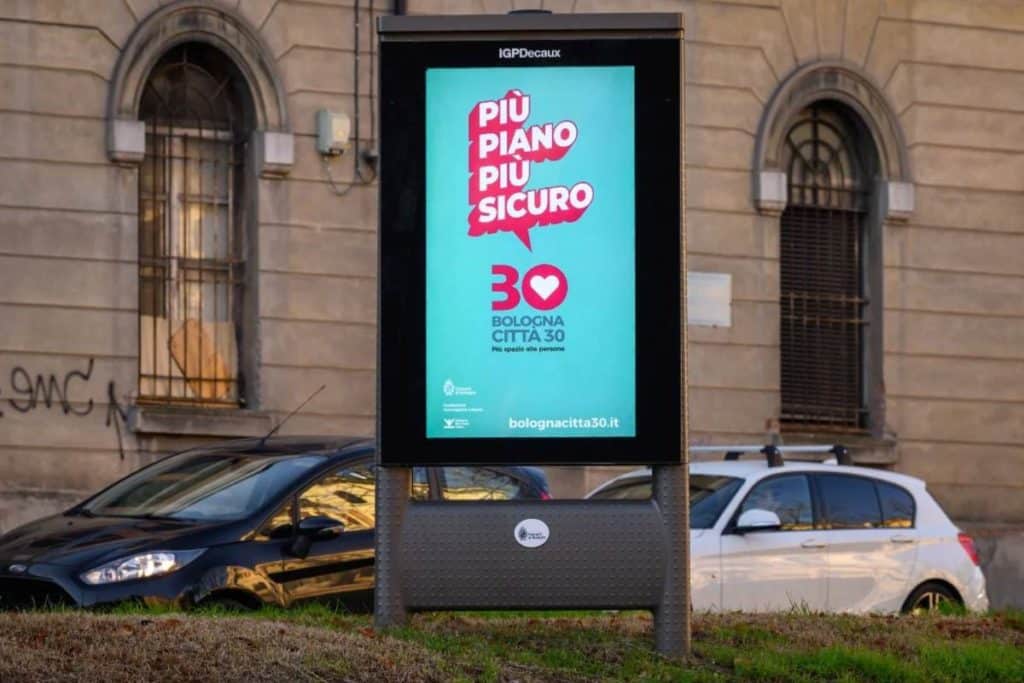 Bologna incidenti.jpg