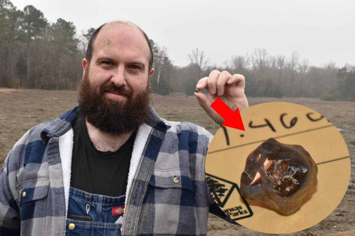 Questo turista francese ha trovato un diamante da 7,46 carati in un parco naturale dell’Arkansas: è il più grande dal 2020 1 Diamante Arkansas 3.jpg