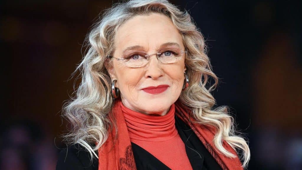 Eleonora Giorgi affronta la te.jpg