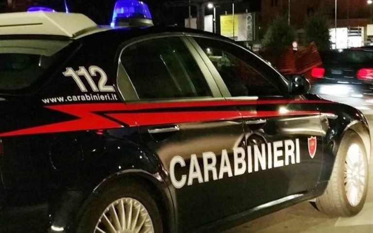 Incendio notturno a Roma due .jpg