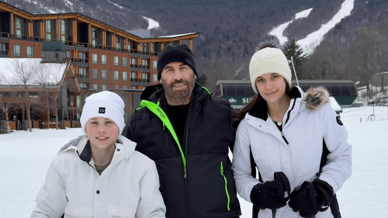 John Travolta vacanze in fami.png