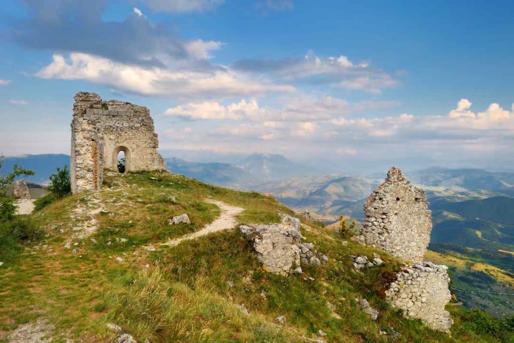 ROCCA CALASCIO.jpg