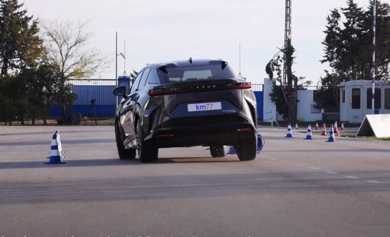 Lexus RZ450e: cosa non va nel test dell’alce? 1 Test Lexus RZ450e 1024x622.jpg