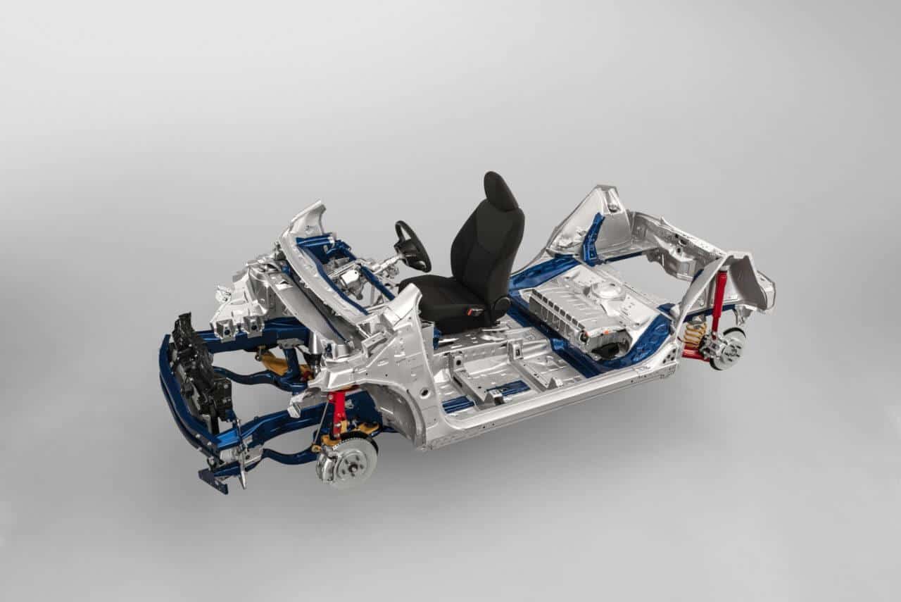 Toyota Yaris Hybrid Battery scaled e1704802276336.jpg