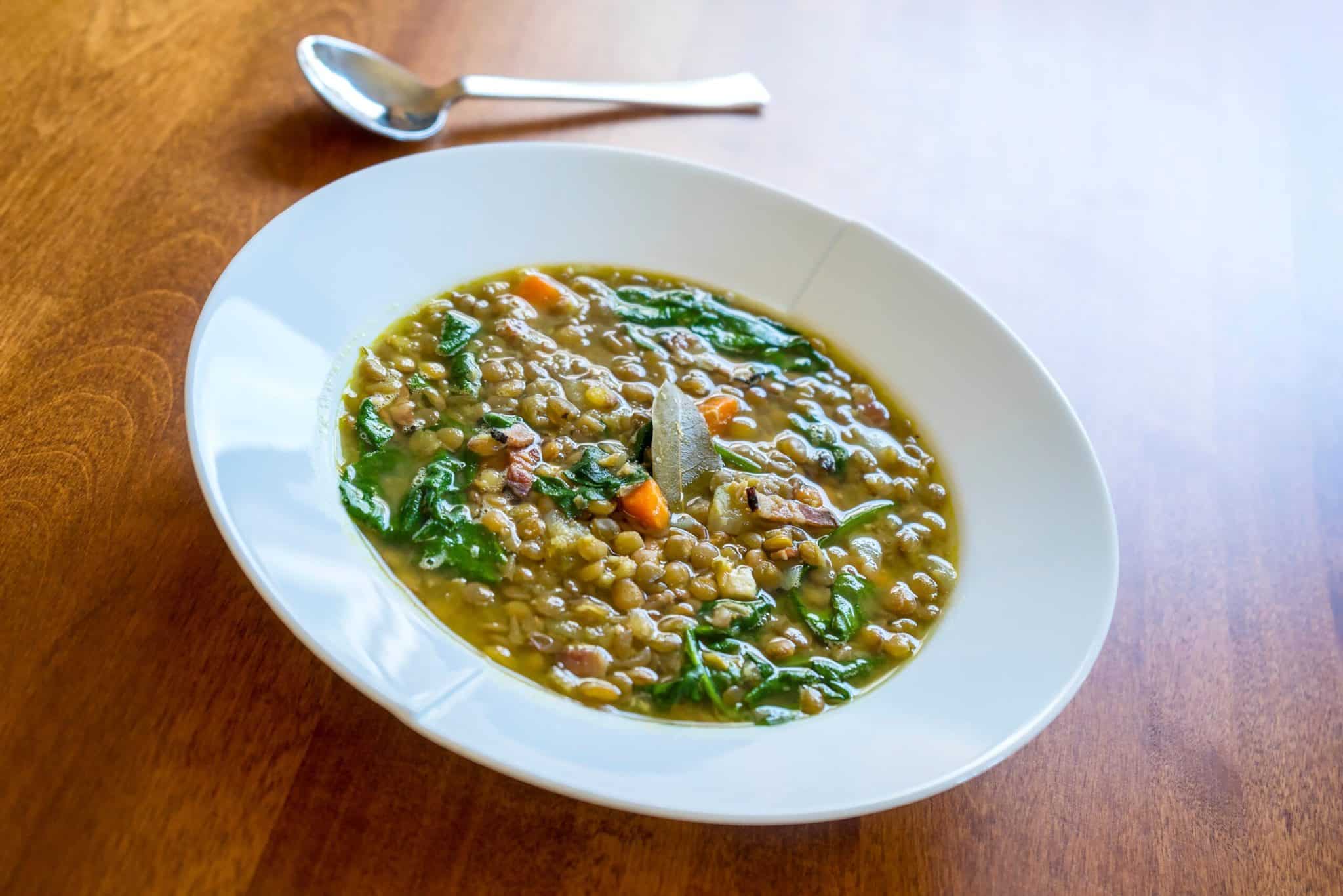 Zuppa di lenticchie: un piatto contadino che mia nonna faceva così! 1 Zuppa lenticchie scaled.jpg