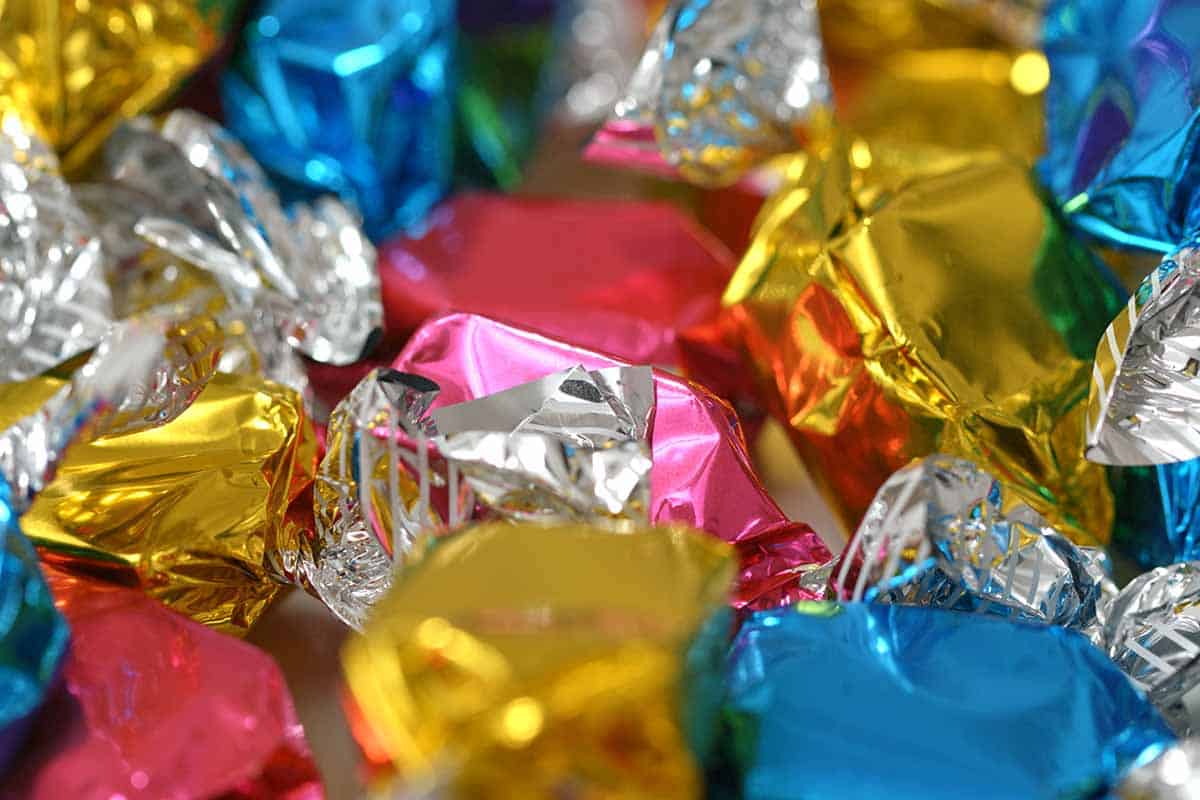 involucri cioccolatini e caramelle.jpg