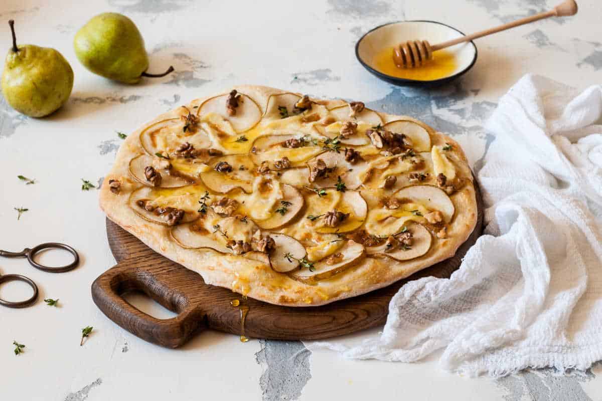 pizza pere brie.jpg