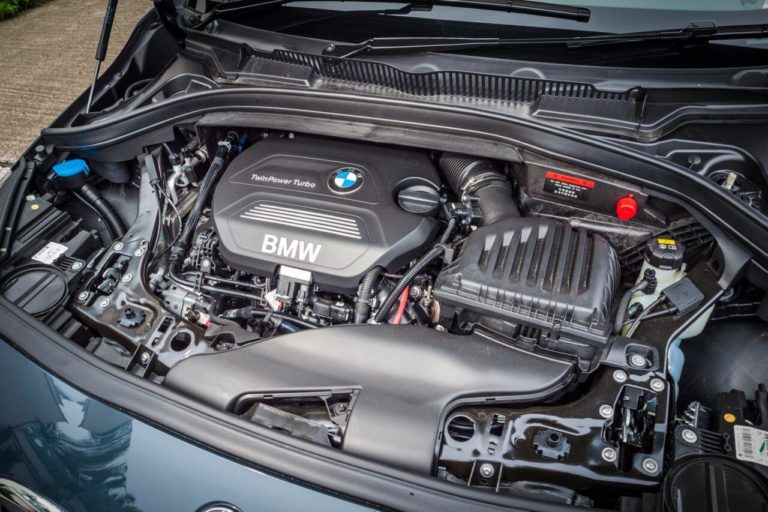BMW x3 F25 2017 engine e1708692664269.jpg