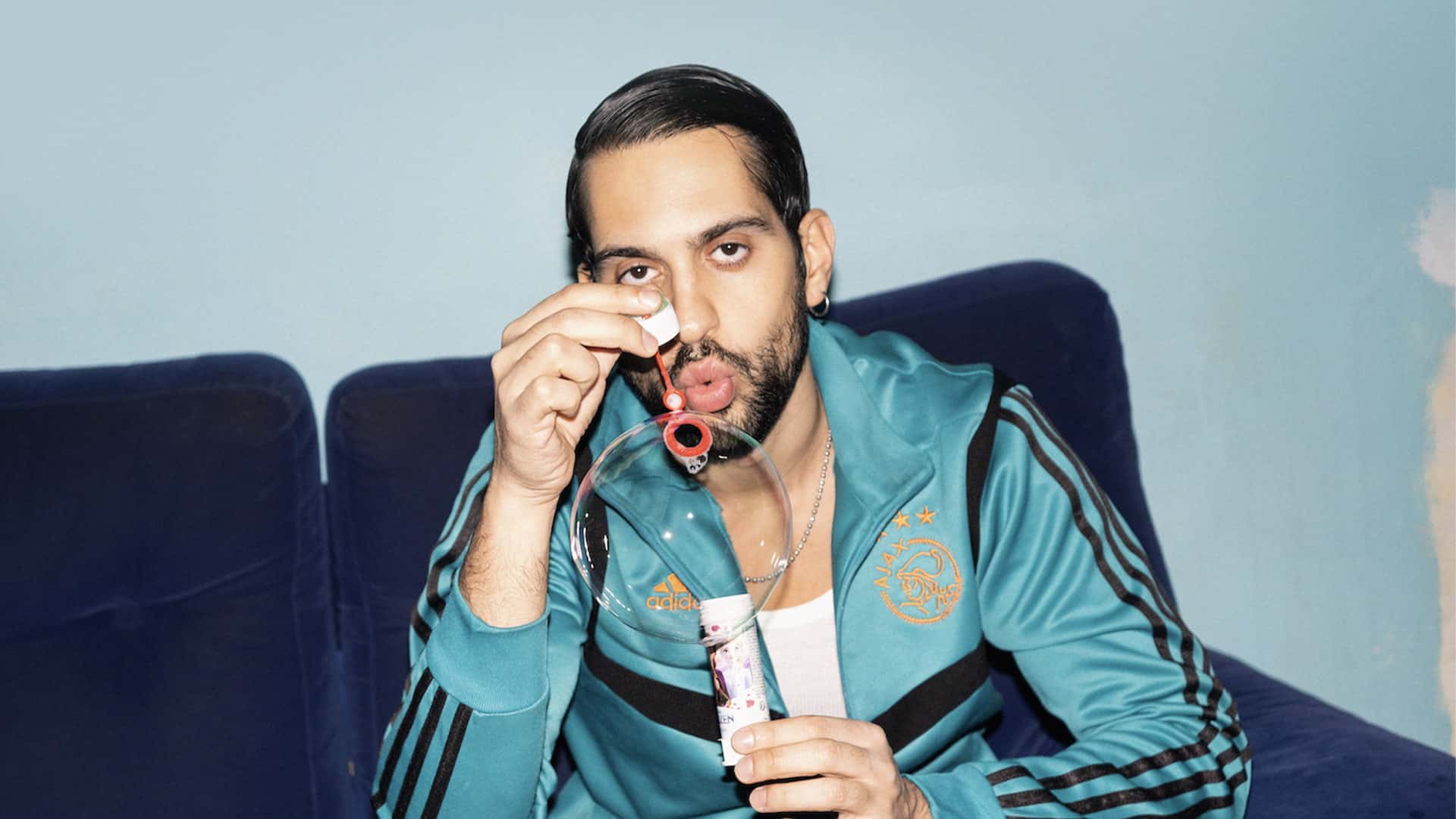 Mahmood: «Da un po’ di tempo sto pensando ad un figlio. Tra 5 anni? Mi immagino morto» 1 Mahmood 16 9.jpg