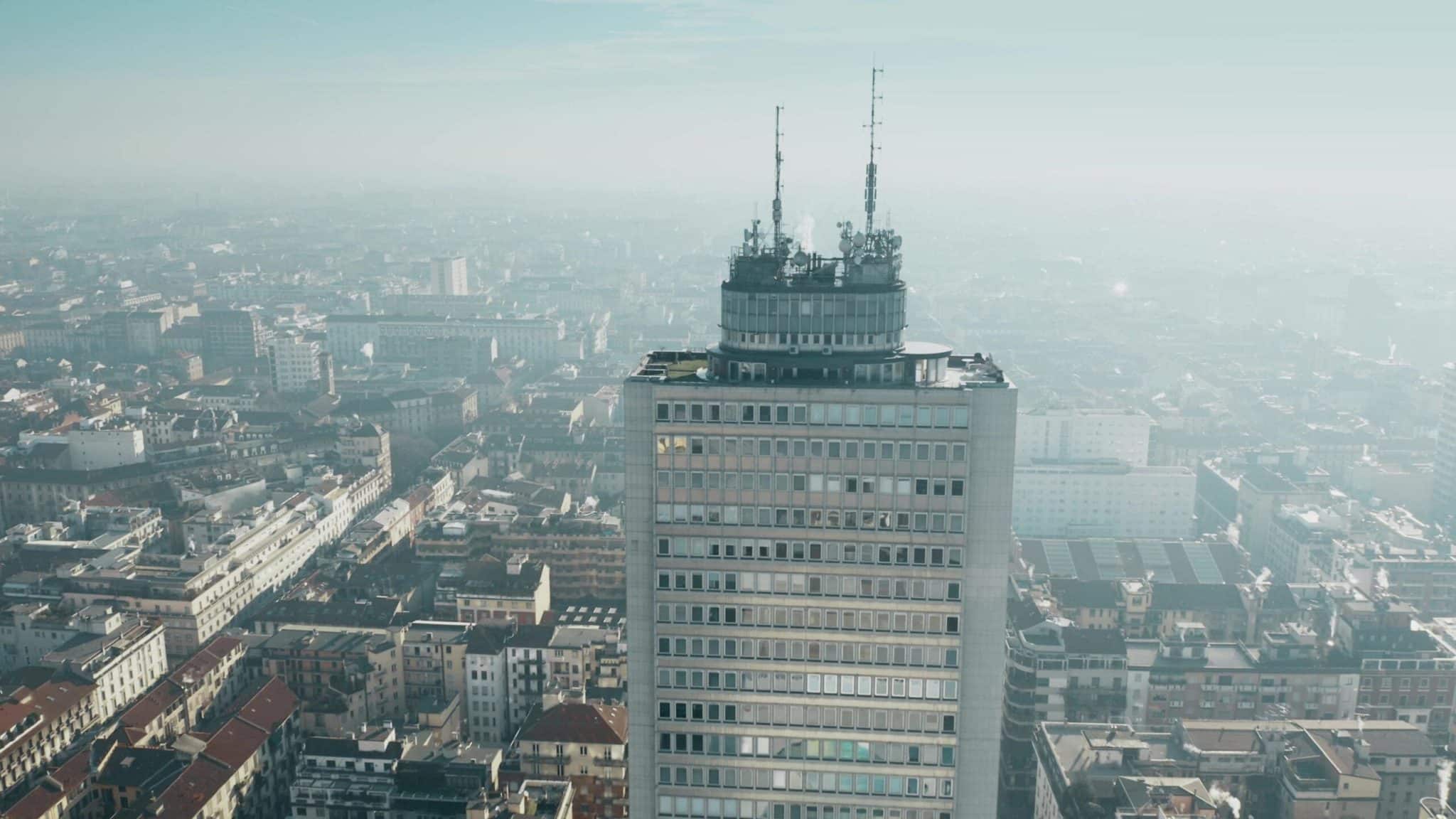 Smog Milano 1 scaled.jpg
