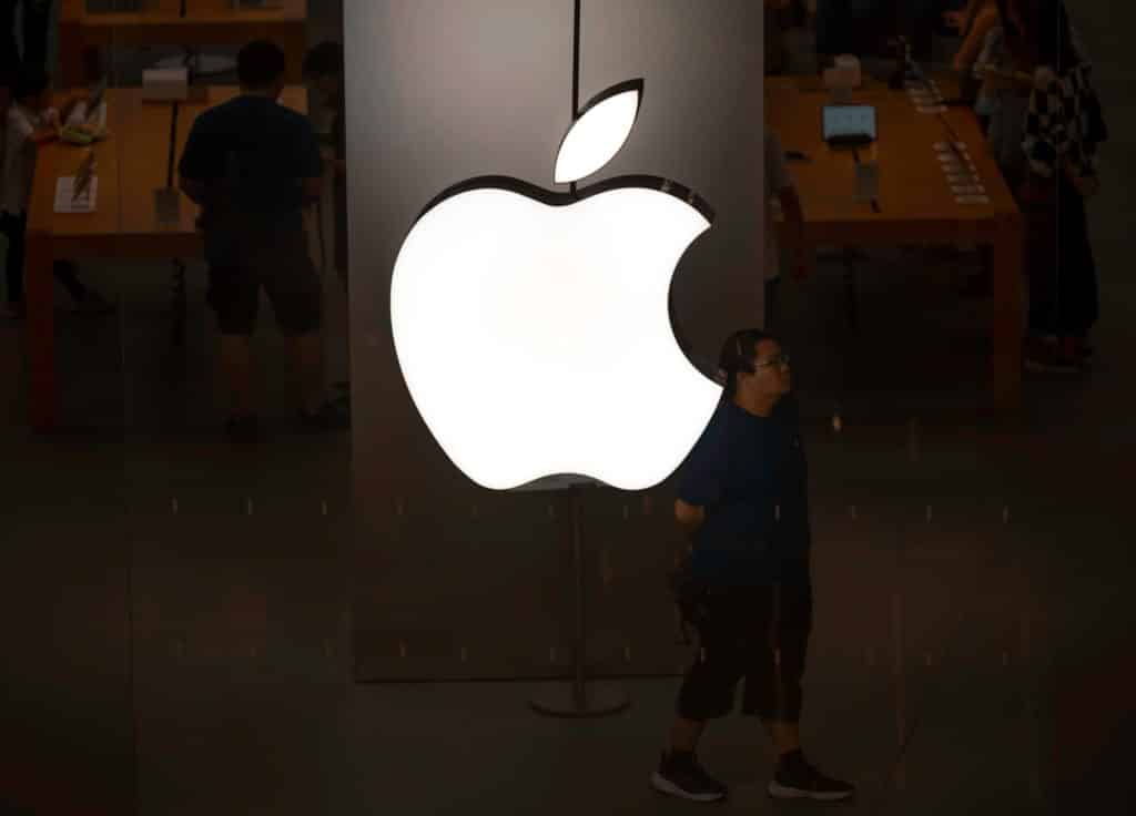 apple scaled.jpg