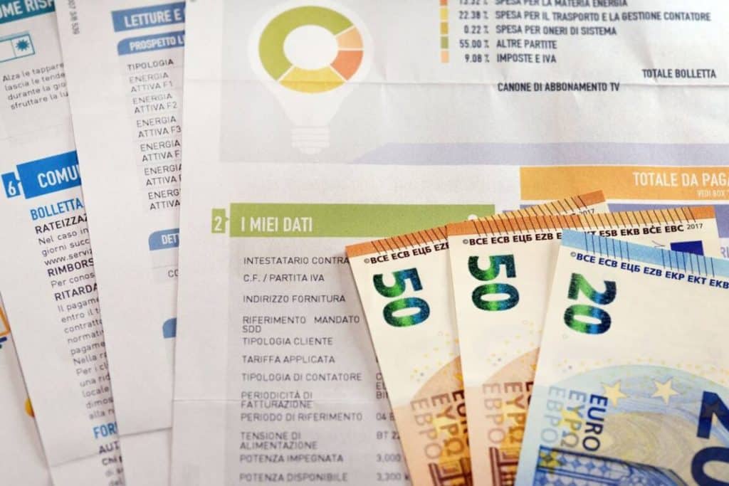 bollette bonus enel risparmi 1151x768 1.jpg