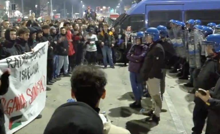 bologna proteste rai.jpg