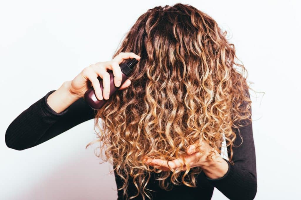 capelli ricci styling.jpg