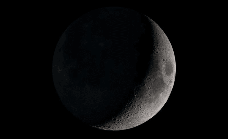 crescent moon m.png