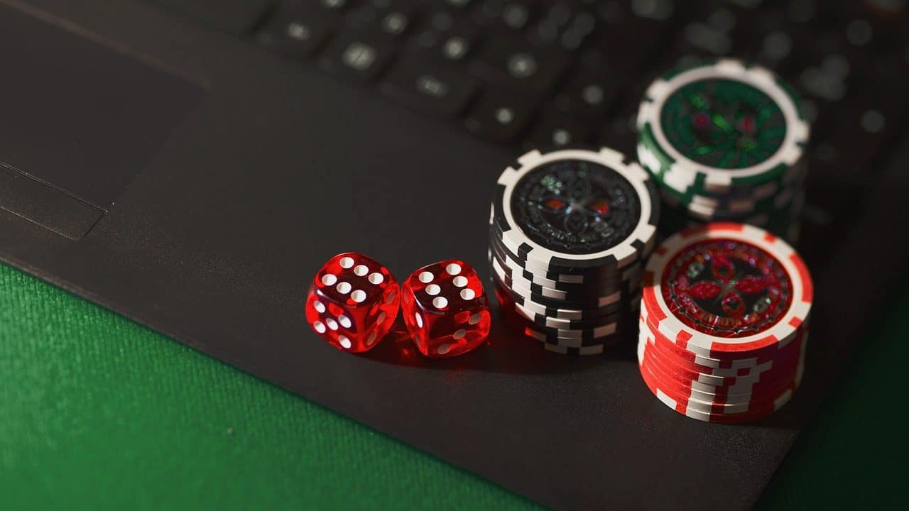 cropped Il mondo dei casinò di oggi e di domani.jpg