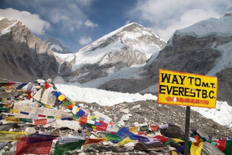 everest m.jpg