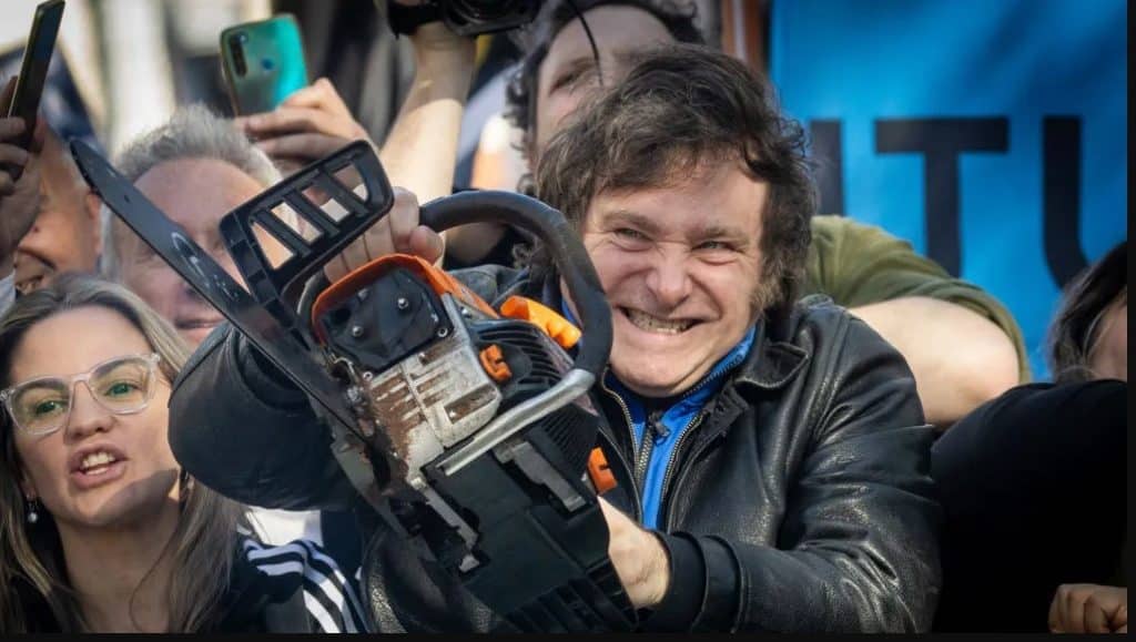 javier milei motosega.jpg