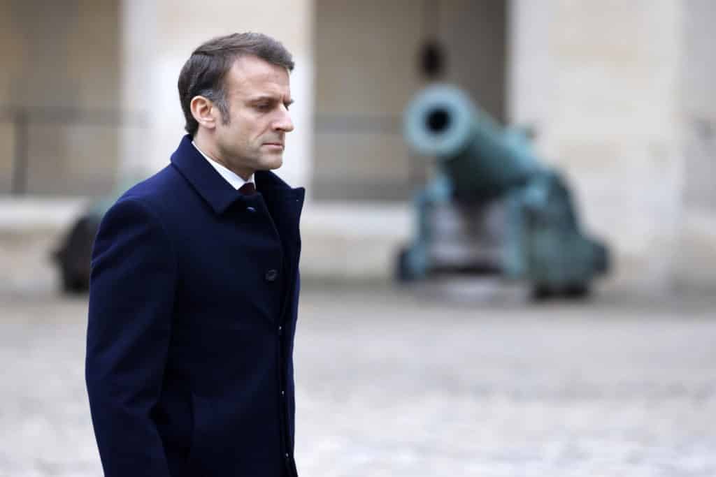 macron triste scaled.jpeg