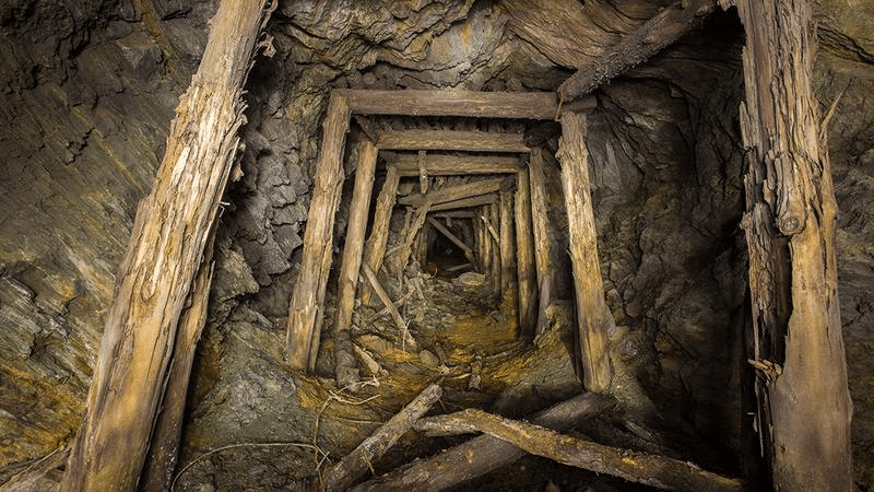 mine shaft m.png