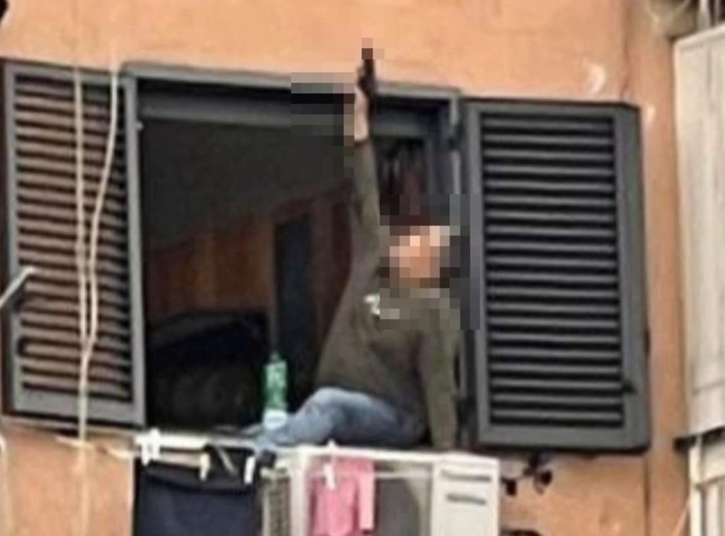 napoli spari.jpg
